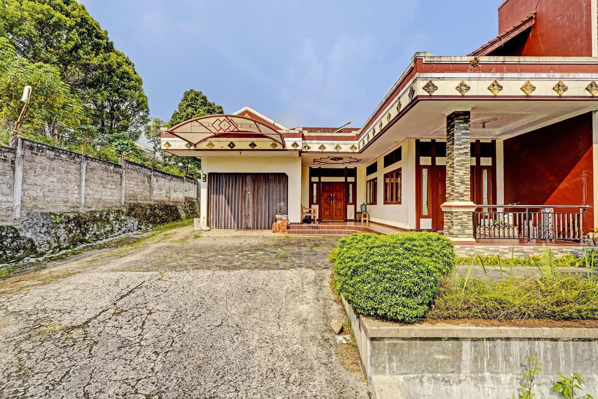 Oyo Life 91469 Pondok Pelita Lembang Εξωτερικό φωτογραφία
